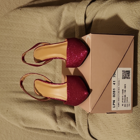 COPY - BRAND NEW JustFab Sparkly Pink Sling Back - Picture 2 of 5